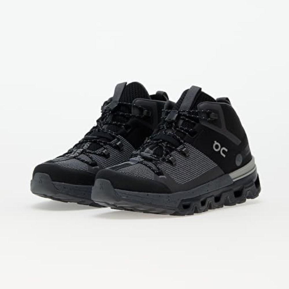 On Cloudventure Waterproof Hiking‎ Boots - Women's - Black Gray Size 6